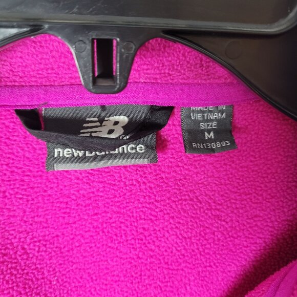 New Balance Womens Medium Black & Pink Softshell Jacket - Picture 2 of 10